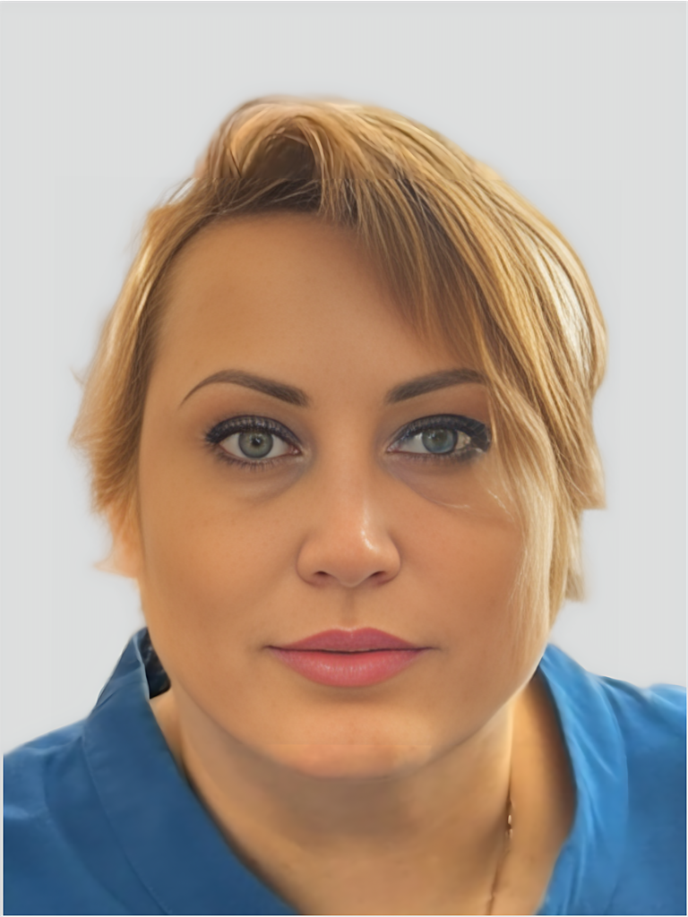 Султанова Лидия Анатольевна.